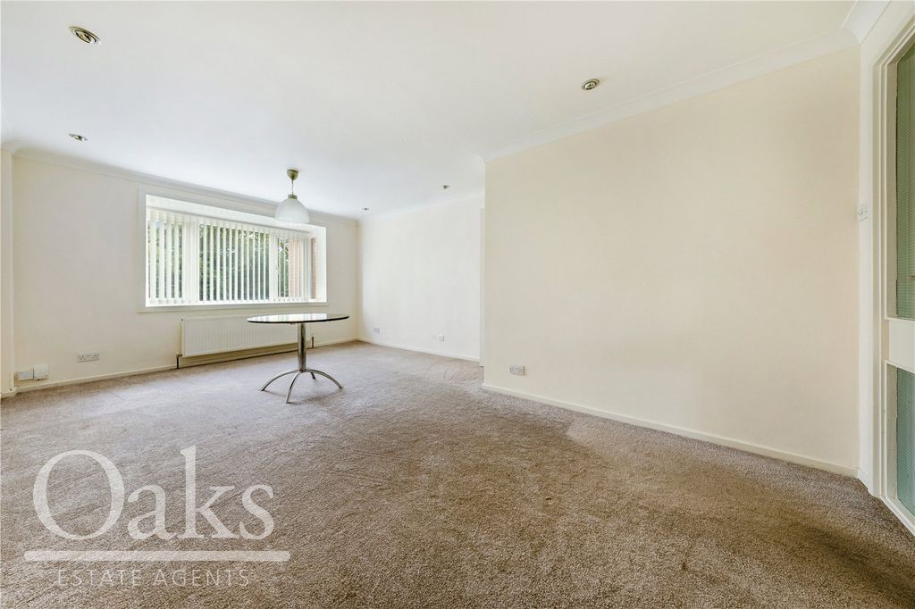 Property photo 2 of 9 Picture No. 01