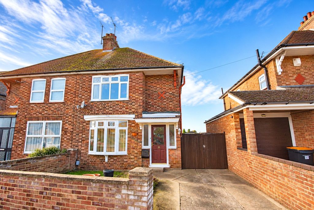 Property photo 1 of 12 Picture No. 05