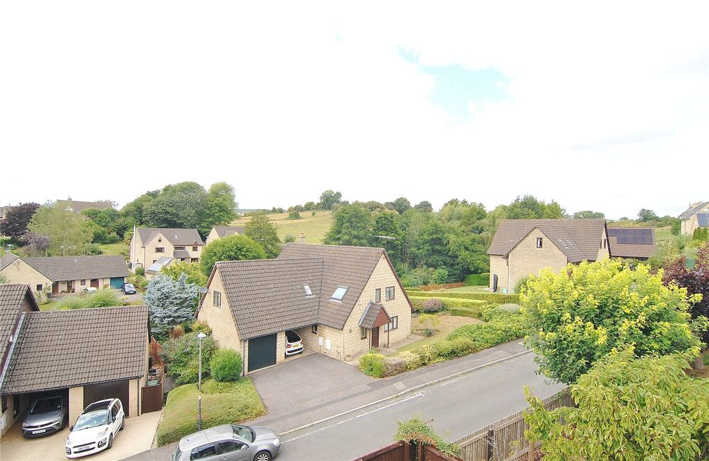 Property photo 2 of 20 Picture No. 24