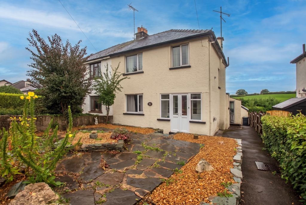 Property photo 1 of 30