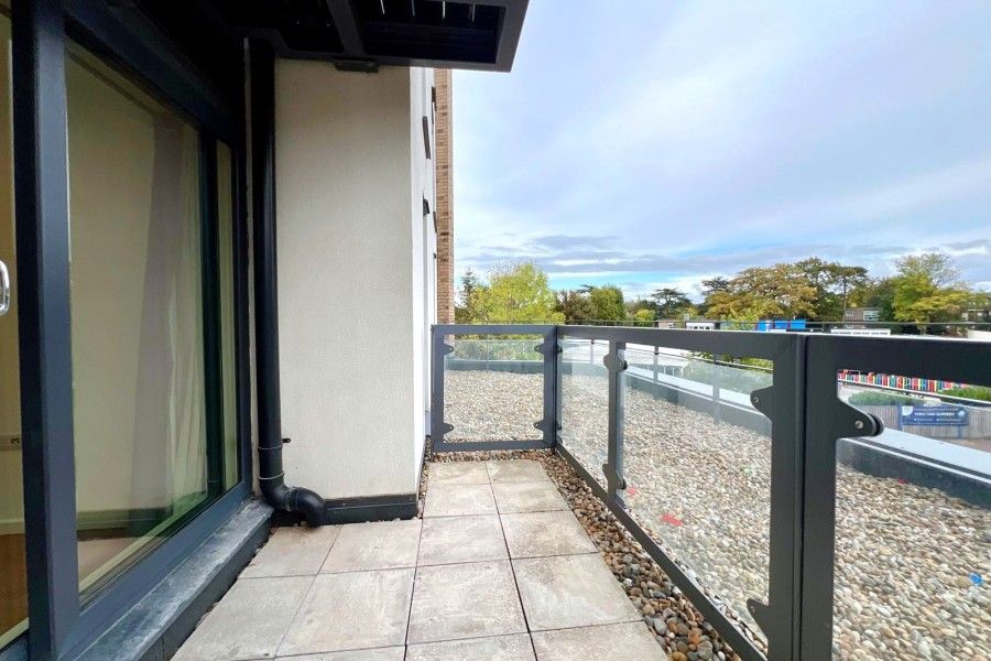 Property photo 2 of 7