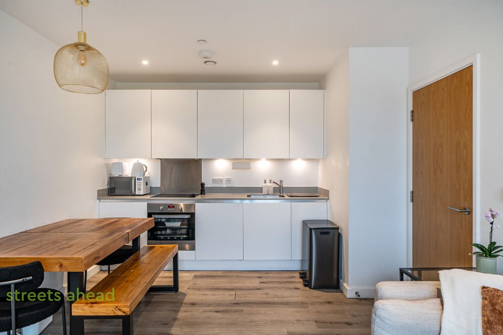 Property photo 2 of 20 92034c55-5673-4Ea...