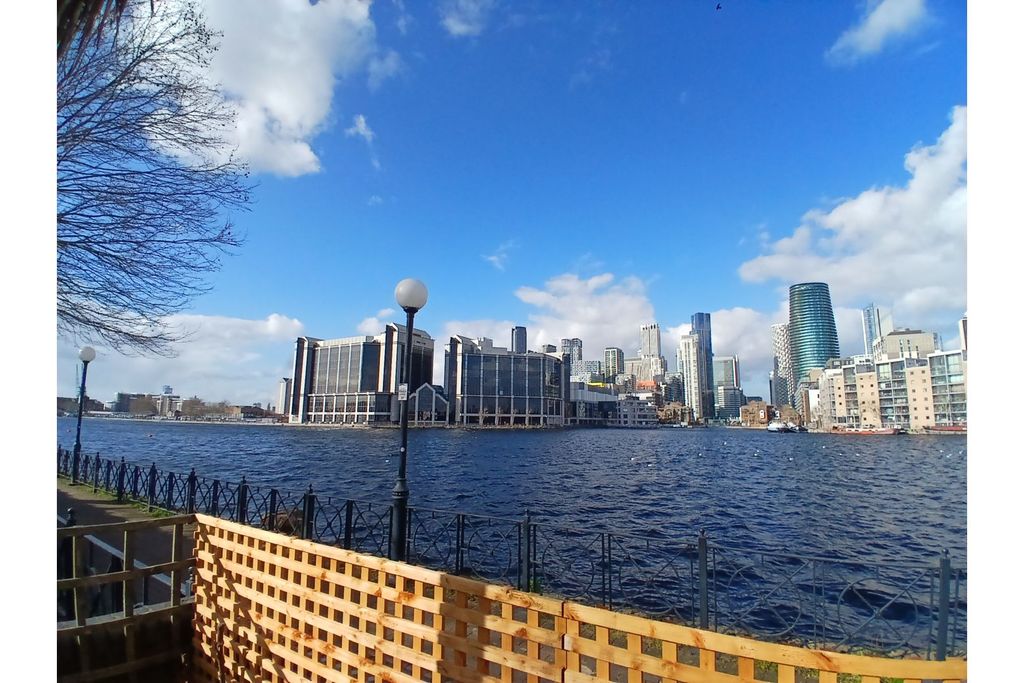 Property photo 1 of 44