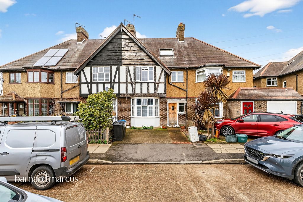 Property photo 1 of 16