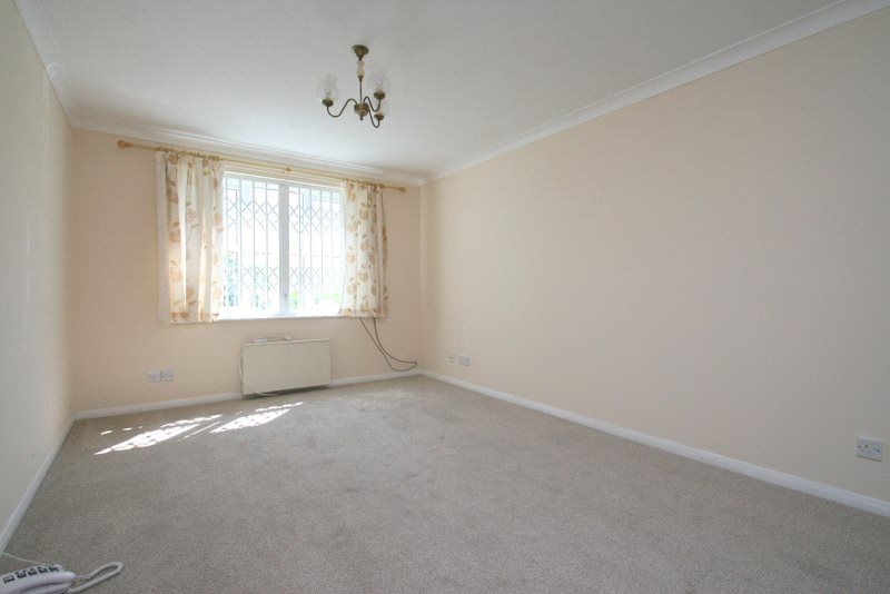 Property photo 2 of 7 Picture No. 16