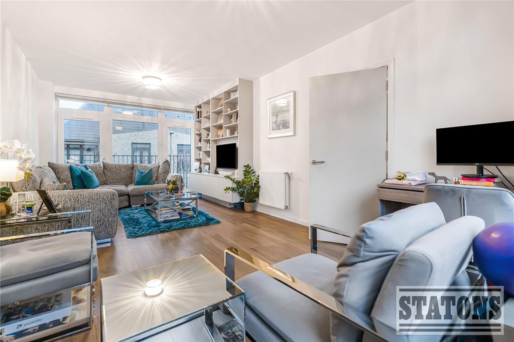 Property photo 3 of 27 Picture No. 34