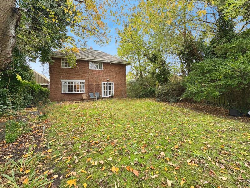 Property photo 1 of 13 Photo 14