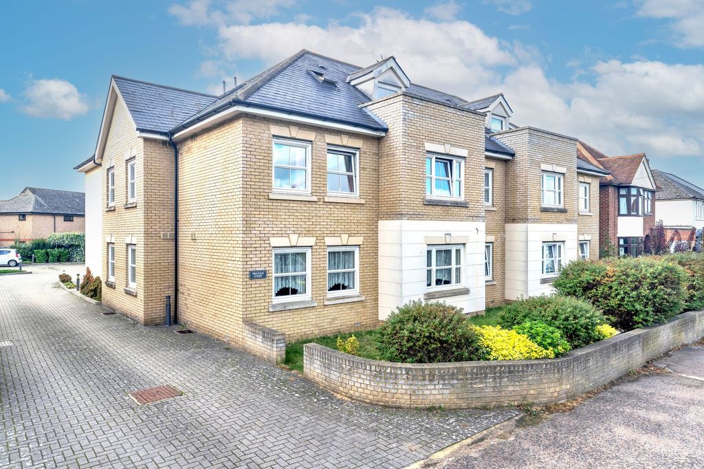 Property photo 1 of 12
