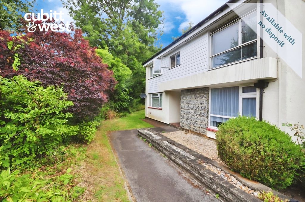 Property photo 2 of 7 F45c4c43-3 (1)