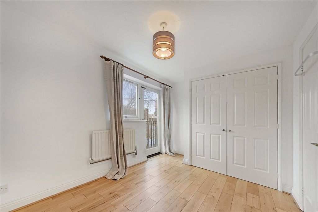 Property photo 3 of 9 Picture No. 04