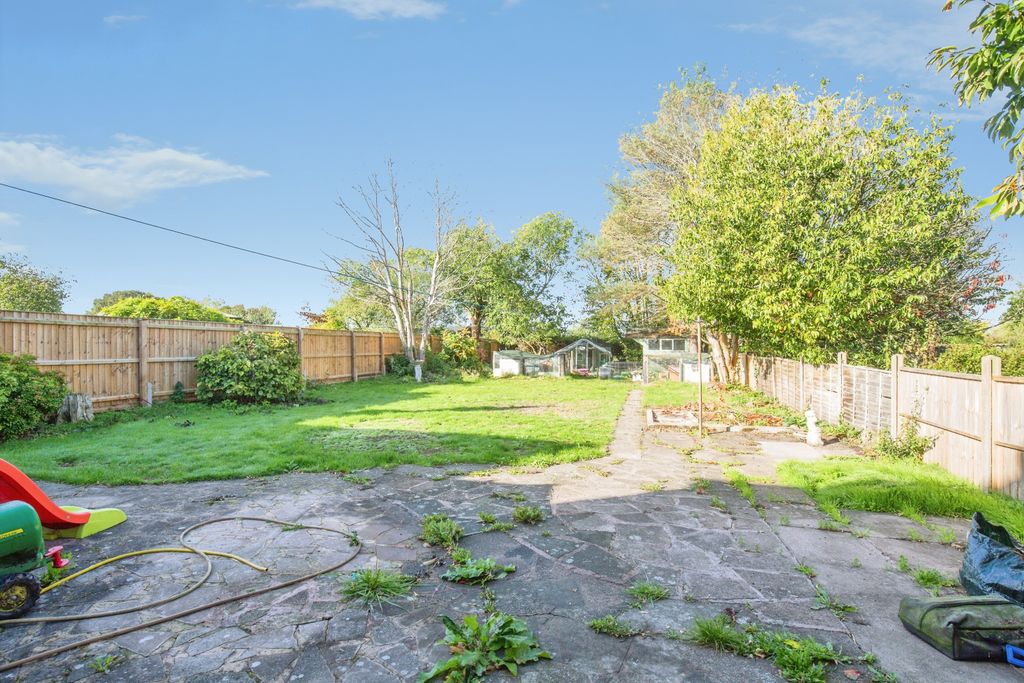 Property photo 3 of 27 9F31E652-Mw26-3406