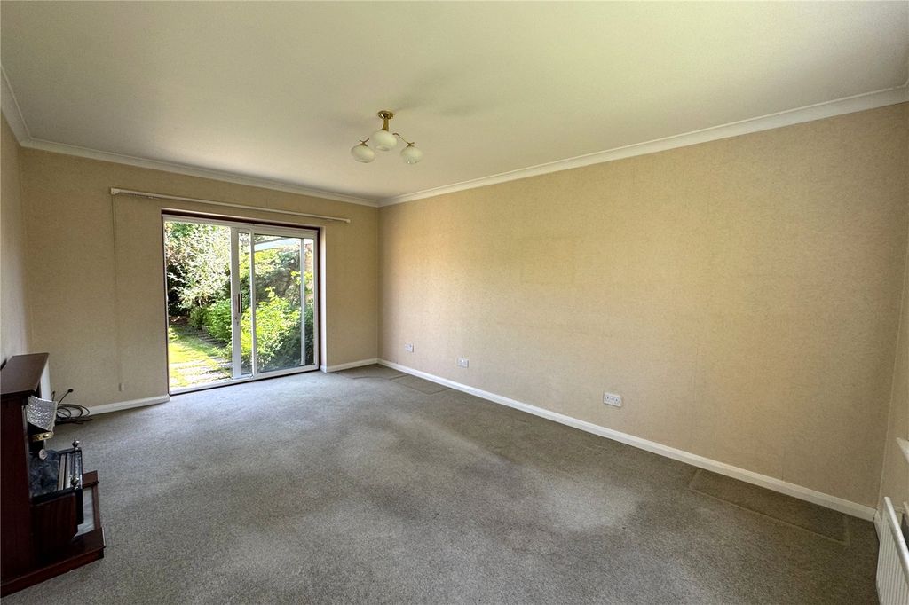 Property photo 2 of 16 Picture No. 03
