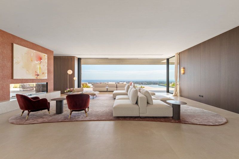 Property photo 3 of 57