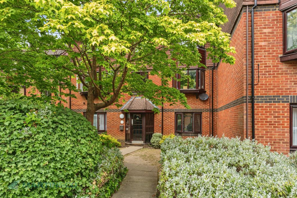Property photo 1 of 12 1. Building Entrance