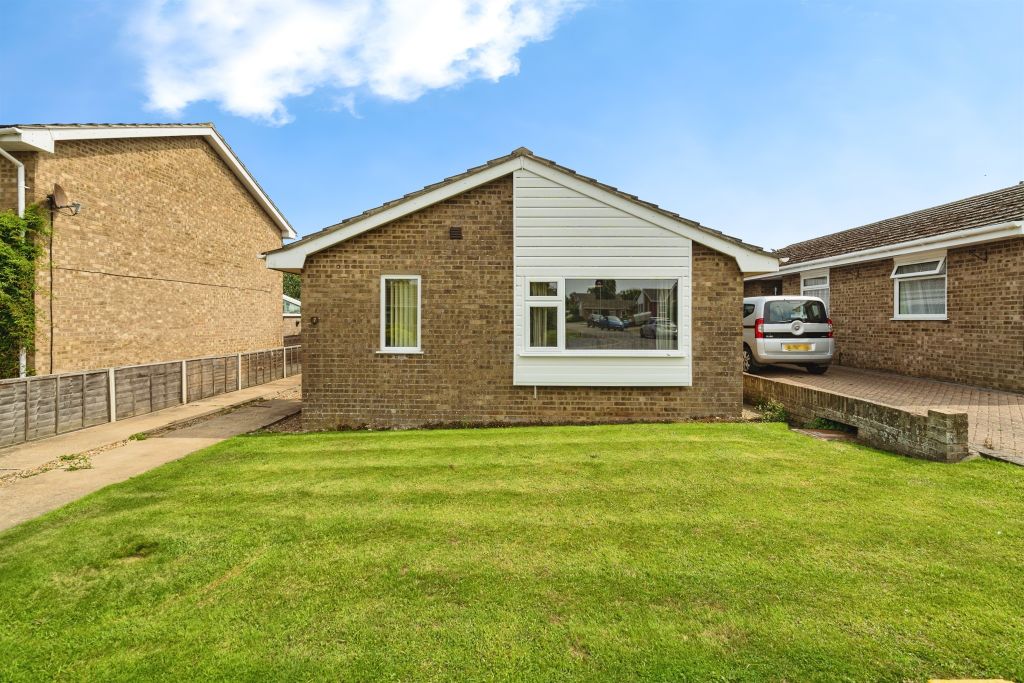 Property photo 1 of 17