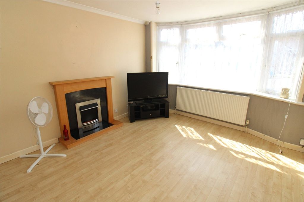 Property photo 2 of 12 Picture No. 09