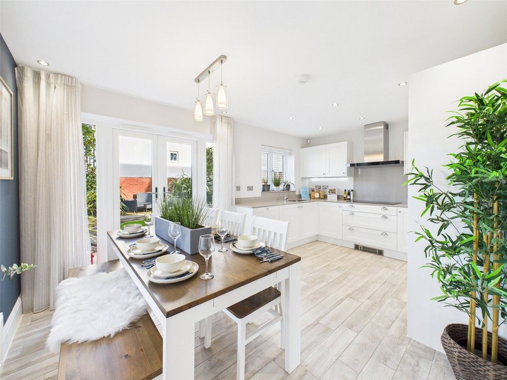 Property photo 2 of 19 Picture No. 05