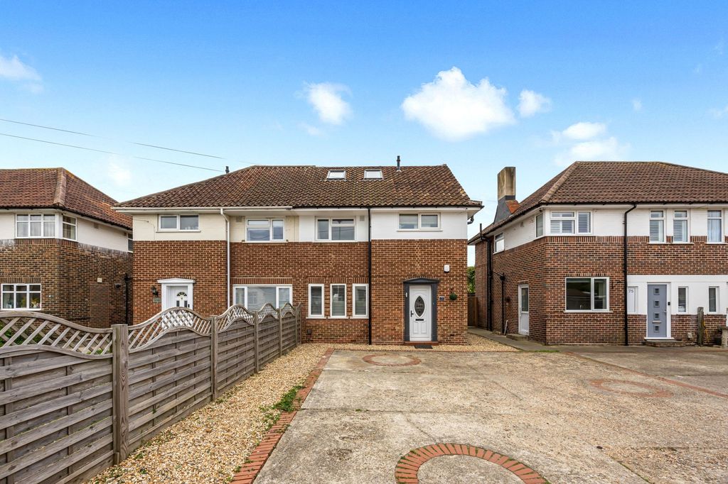 Property photo 1 of 22