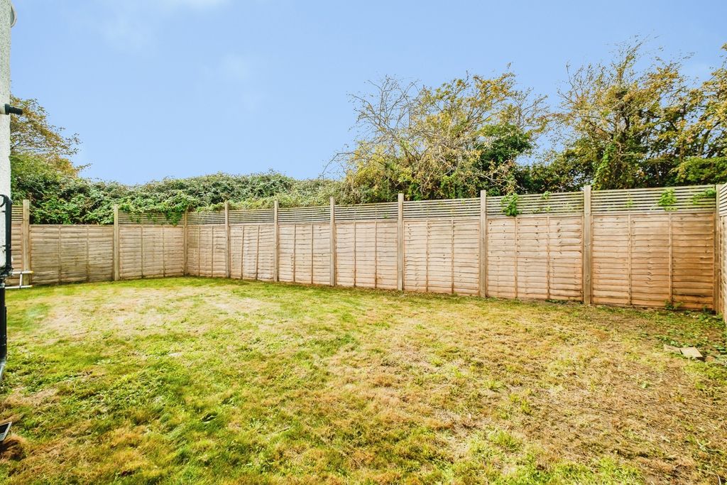 Property photo 2 of 23 Pbox-Img.Jpg