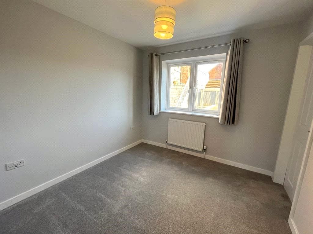 Property photo 3 of 9 Bedroom