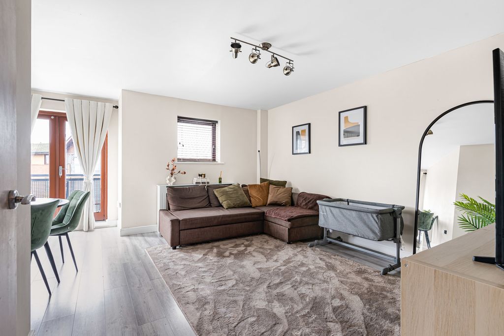 Property photo 2 of 26 Reception Room