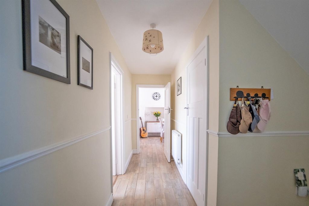 Property photo 3 of 44 Hallway