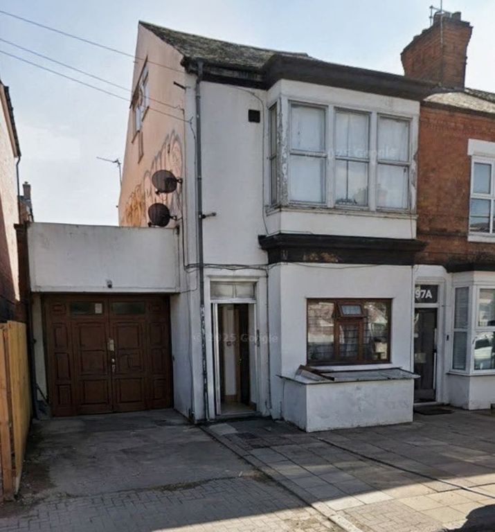 Property photo 1 of 1