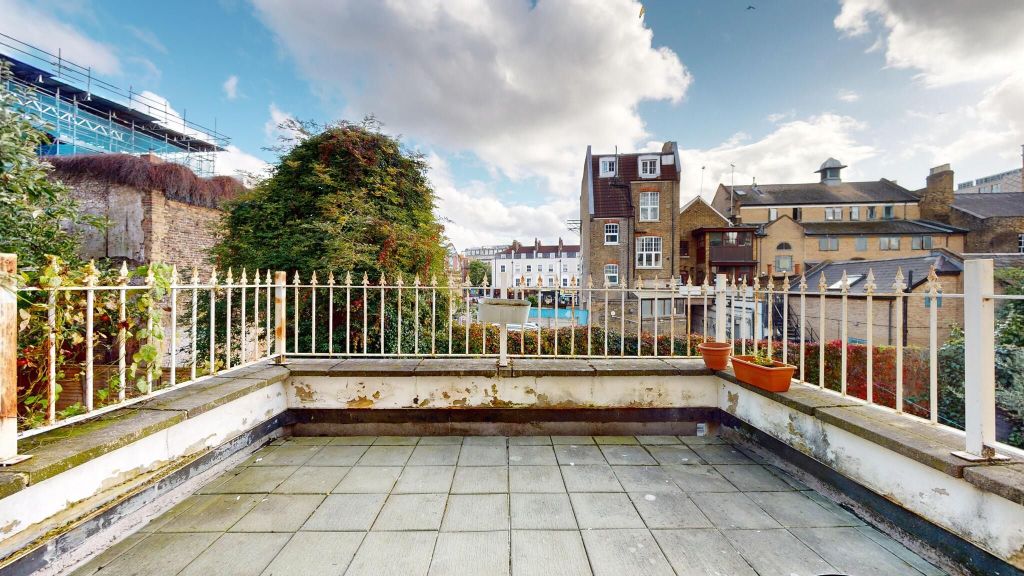 Property photo 2 of 4