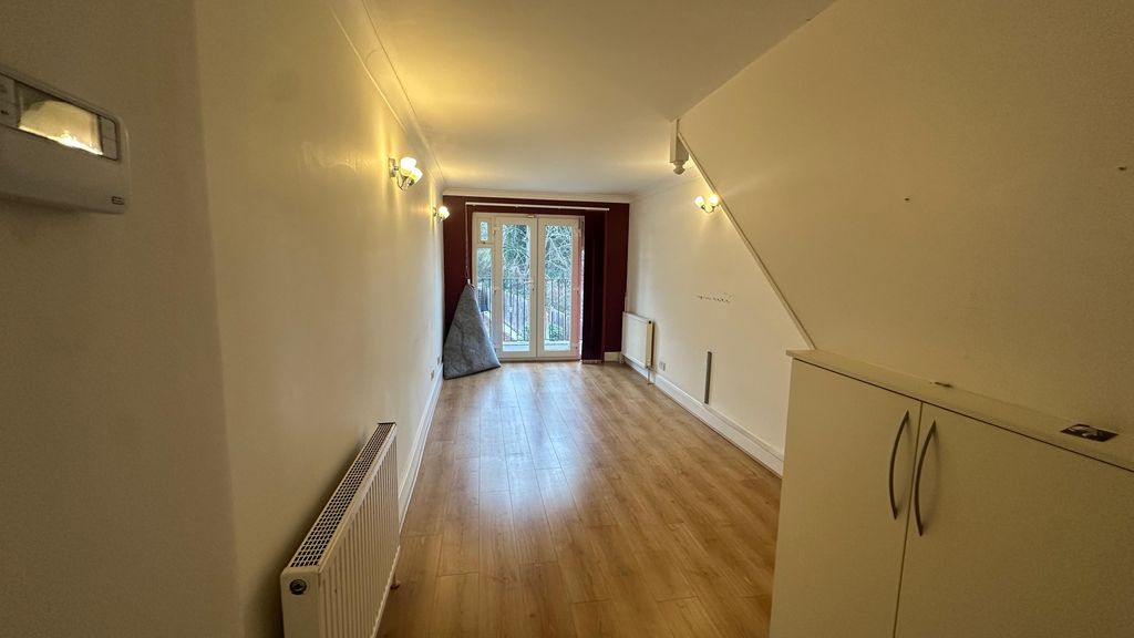 Property photo 1 of 15 Whatsapp Image 2026-01-08 At 6.03.09 Pm (1)