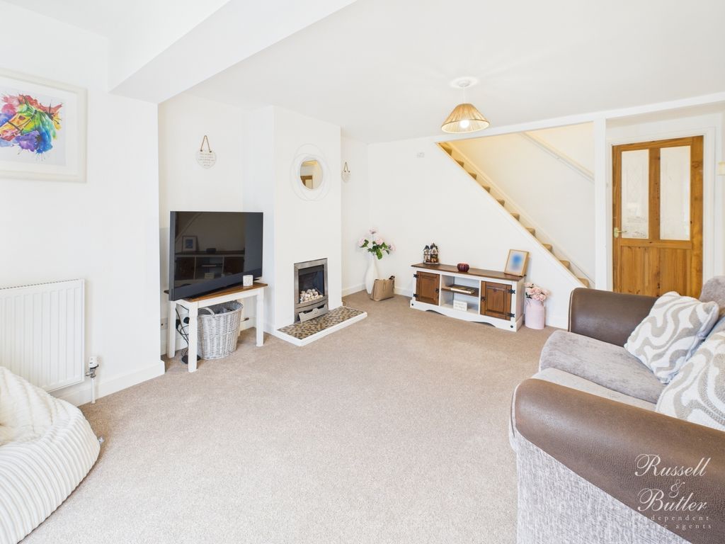 Property photo 2 of 15 Cam01995G0-Pr0383-Still007