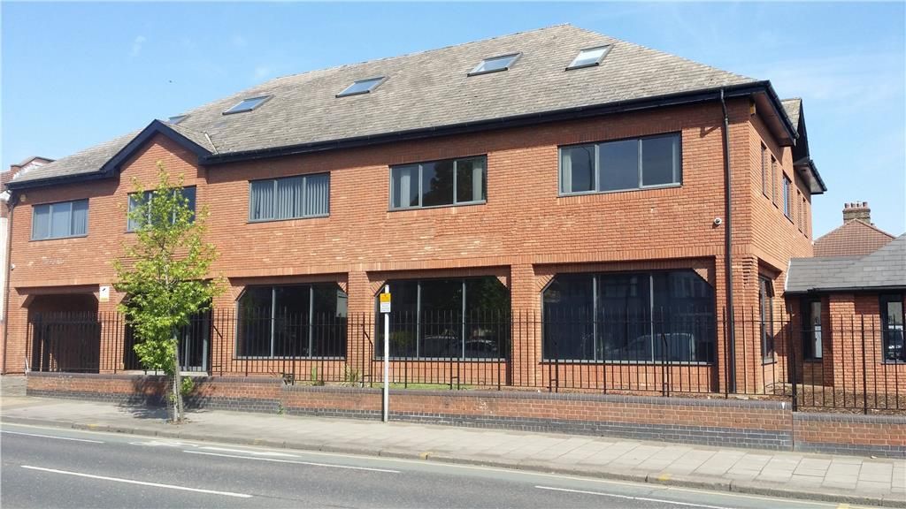 Property photo 1 of 5 Serviced Office To Rent In High Road, Chadwell Hea