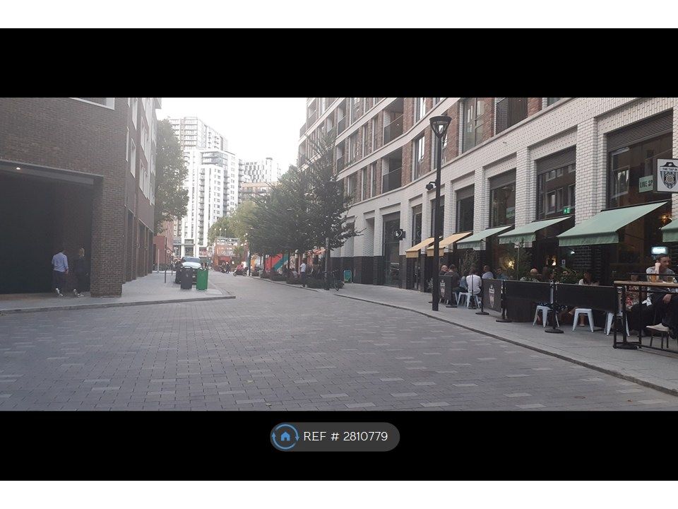 Property photo 3 of 10 Tavern And More Eateries Minutes Away