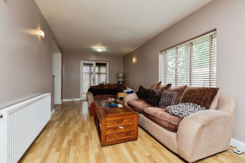 Property photo 1 of 22 Reception Room