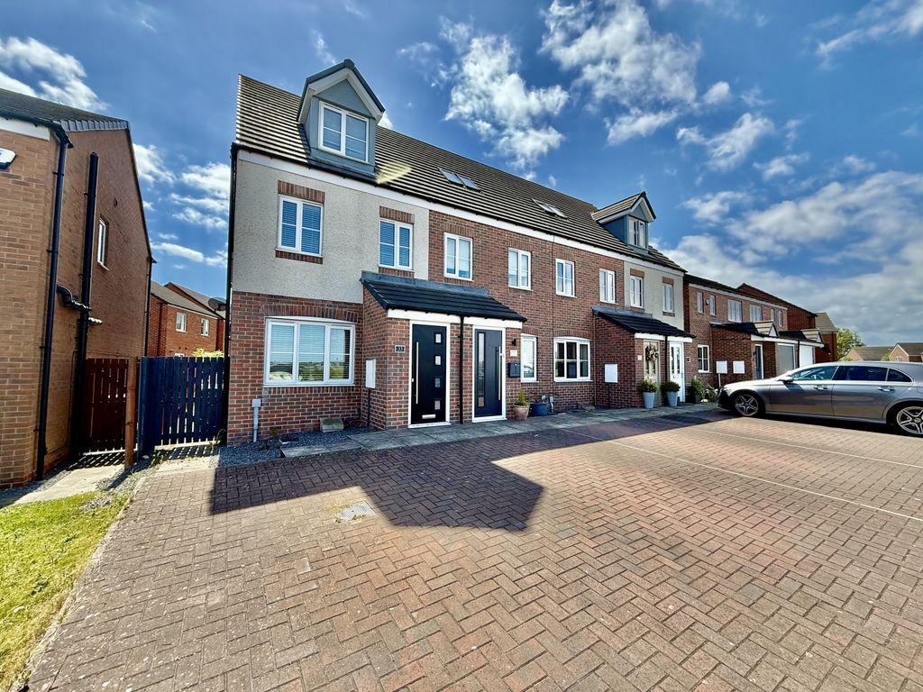 Property photo 1 of 11 Img_9499