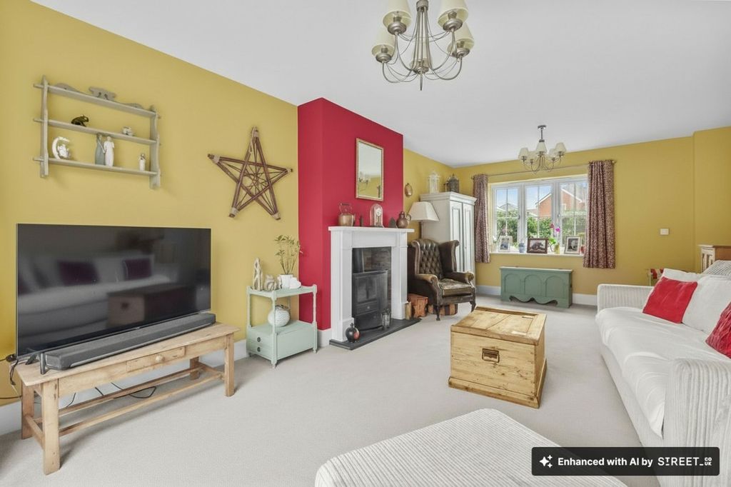 Property photo 2 of 14