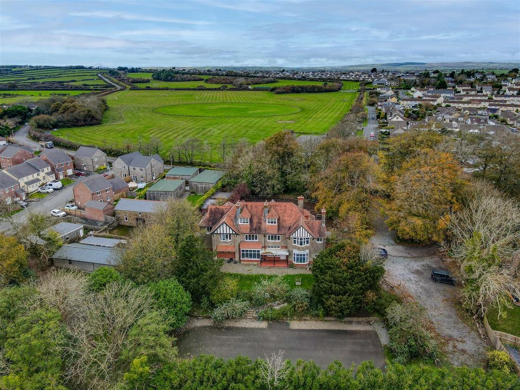 Property photo 1 of 19 Dji_Fly_20241029_114434_253_1730202368945_Photo-2.