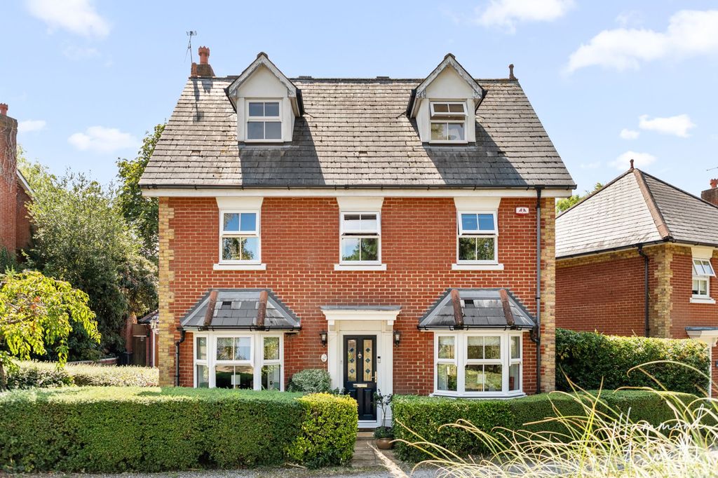 Property photo 1 of 25