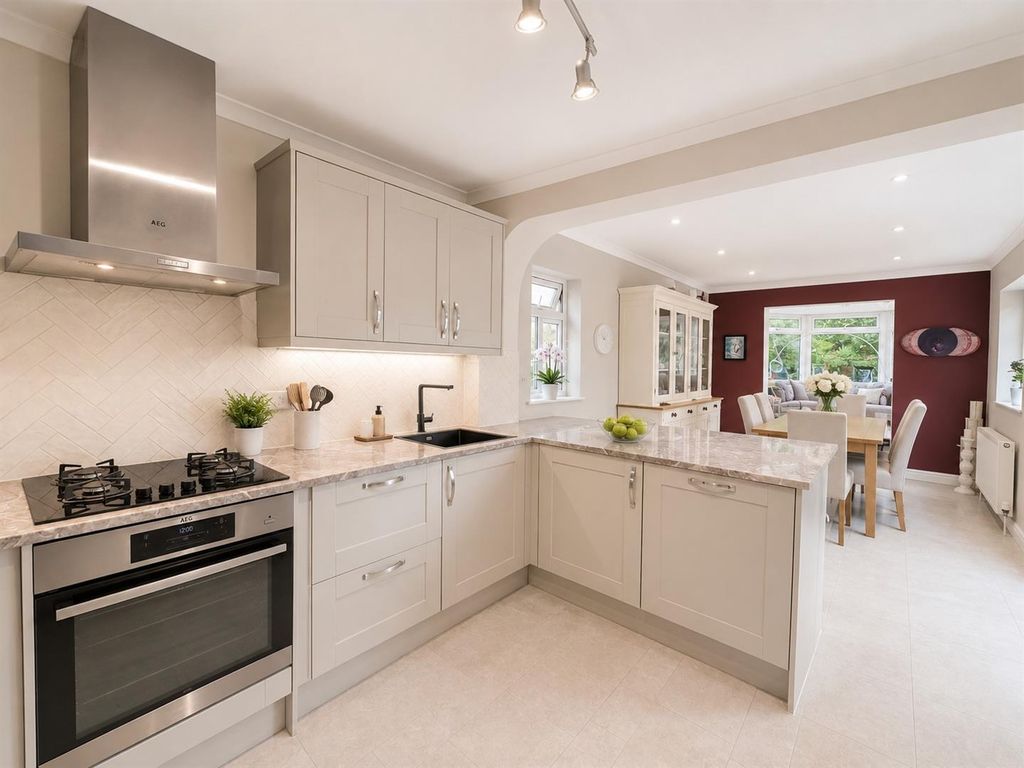 Property photo 3 of 17 Open Plan Kitchen Diner