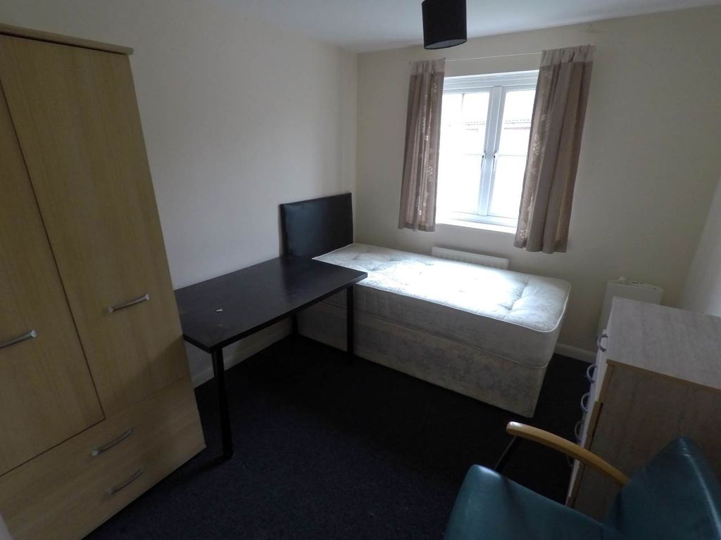 Property photo 3 of 6 Gopr0658