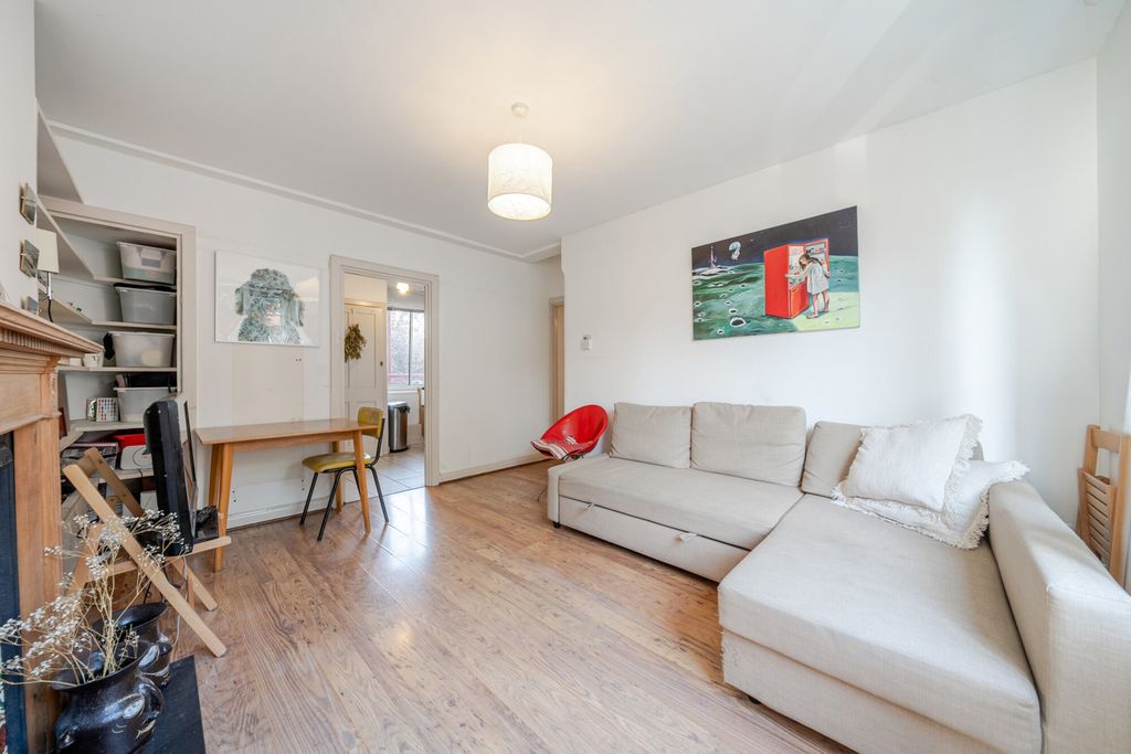 Property photo 2 of 14 1481020-8-6A39781...