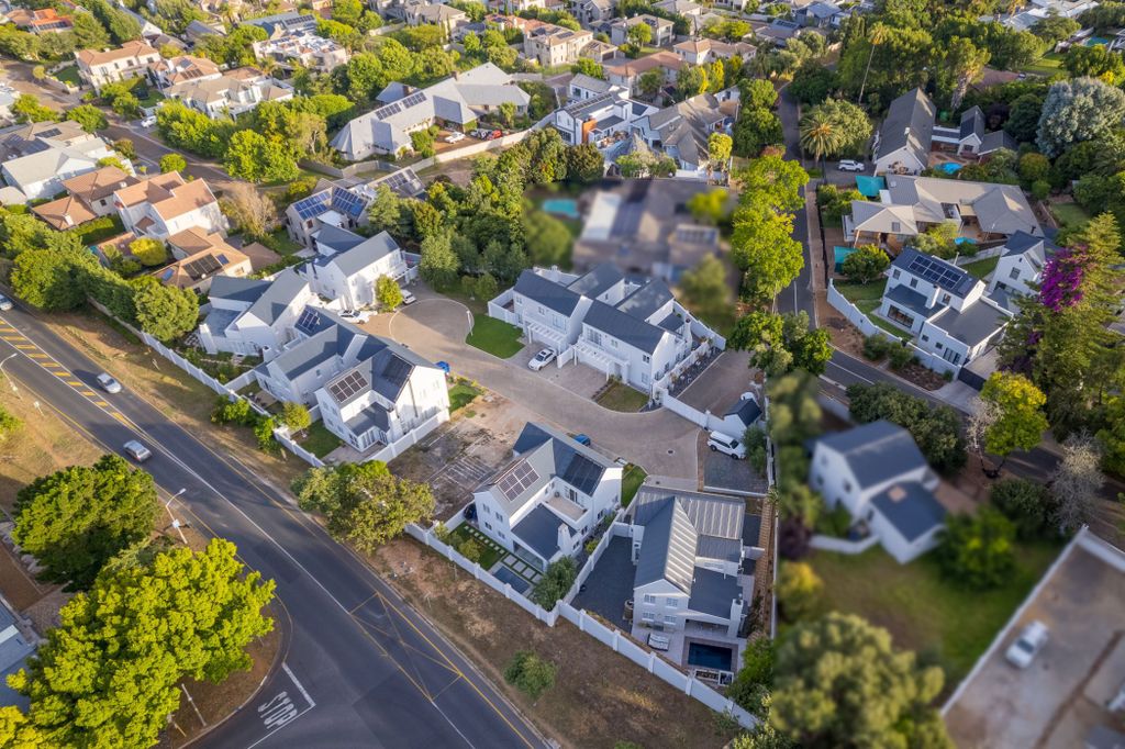 Property photo 3 of 4 Dbv1721216