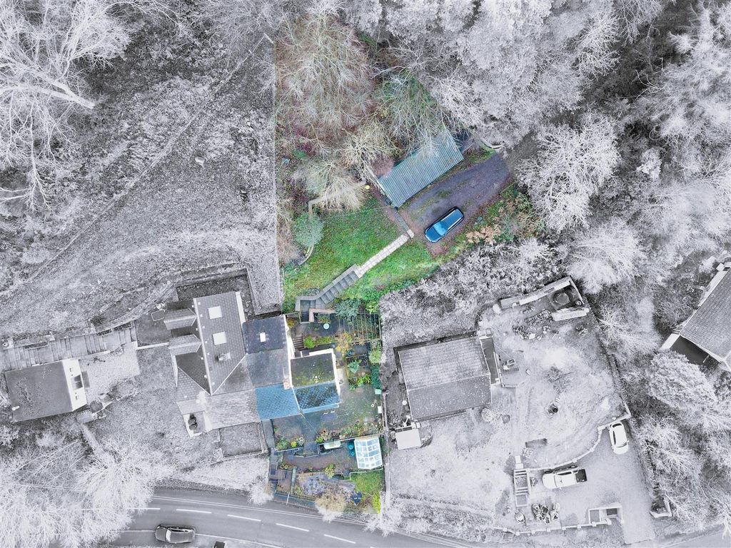 Property photo 2 of 35