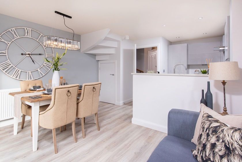 Property photo 3 of 11