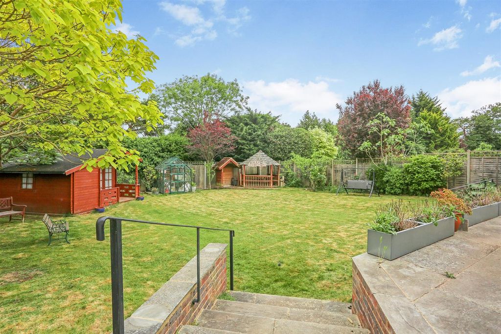 Property photo 3 of 27 1473293857 - 19.Jpg