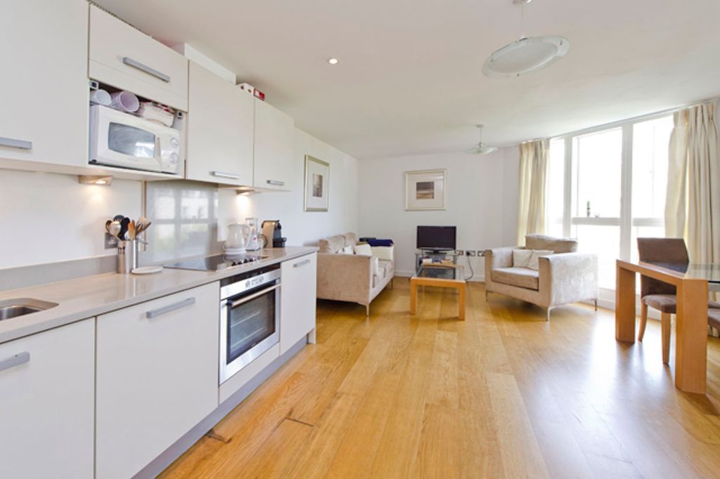 Property photo 2 of 9