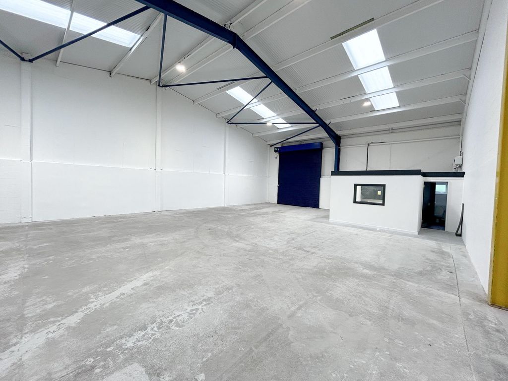 Property photo 3 of 5