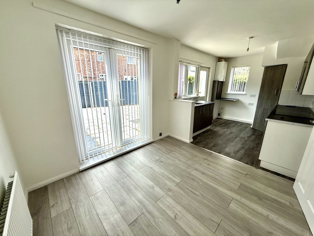 Property photo 3 of 8 Img_4379