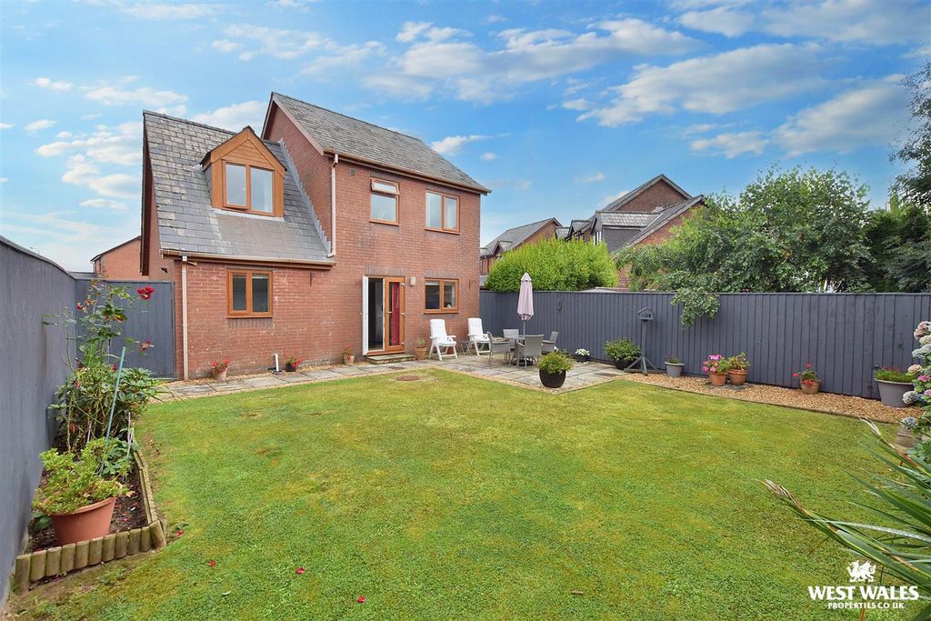 Property photo 1 of 19 3 (17).Jpg