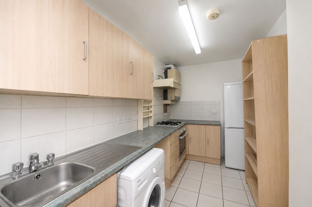 Property photo 2 of 10 3319603