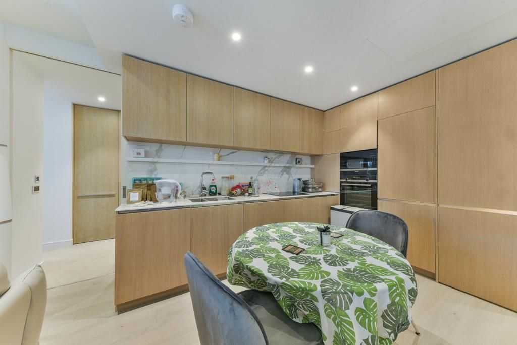 Property photo 2 of 12 Image